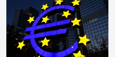 ECB cắt giảm lãi suất một phần tư điểm giữa những lo ngại về tăng trưởng yếu, tác động của chính sách thương mại của Trump